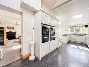 Photo 20- click for photo gallery